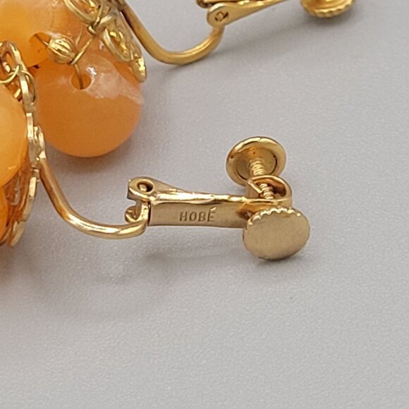 Hobe Vintage Triple Beaded Earrings Clip On Orange Gold Tone Signed - Picture 7 of 8